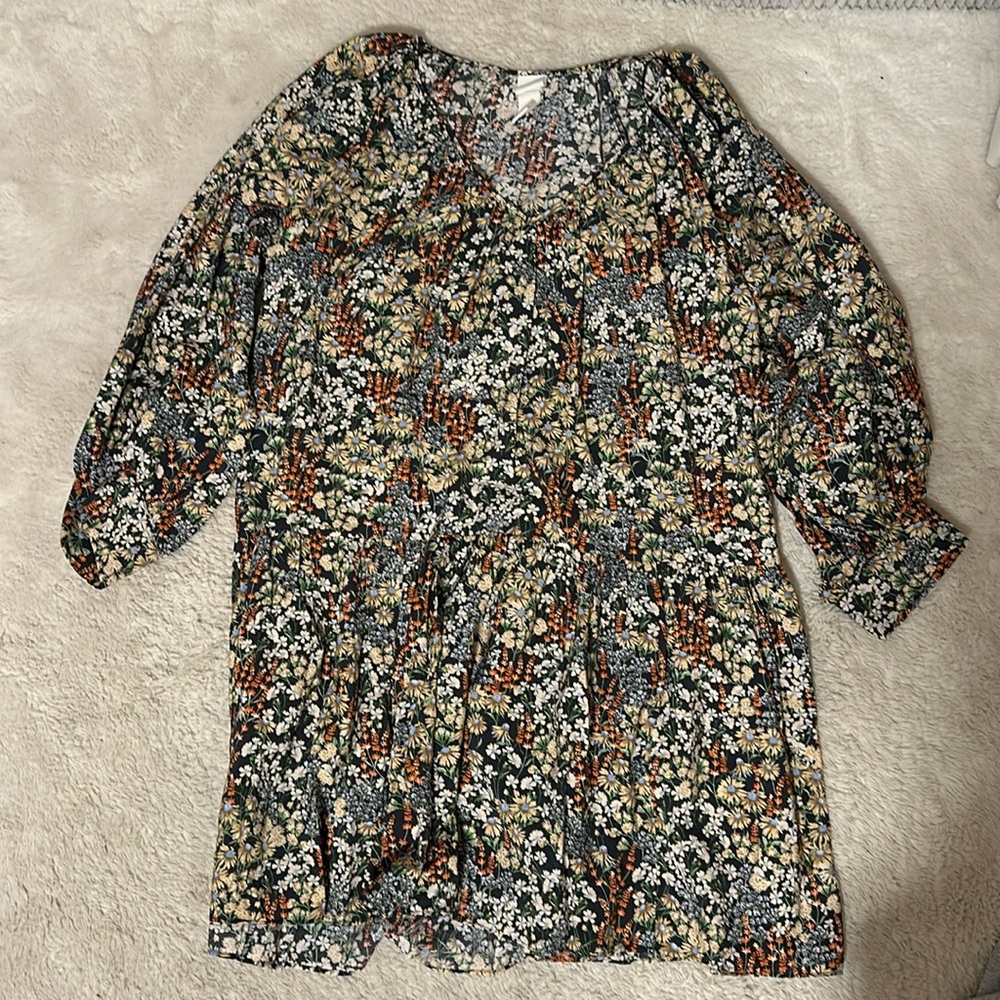 H&M women’s floral dress
